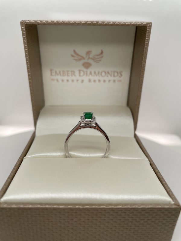 18K White Gold Halo Ring Setting #JS999W18 | The Natural Emerald Company